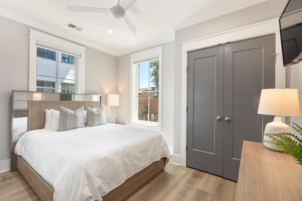 The Jasmine Suite At 124 Spring Charleston Exteriör bild